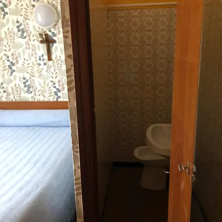 Plaisance Hotel *