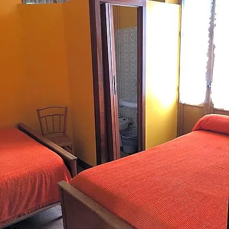 Plaisance Hotel *